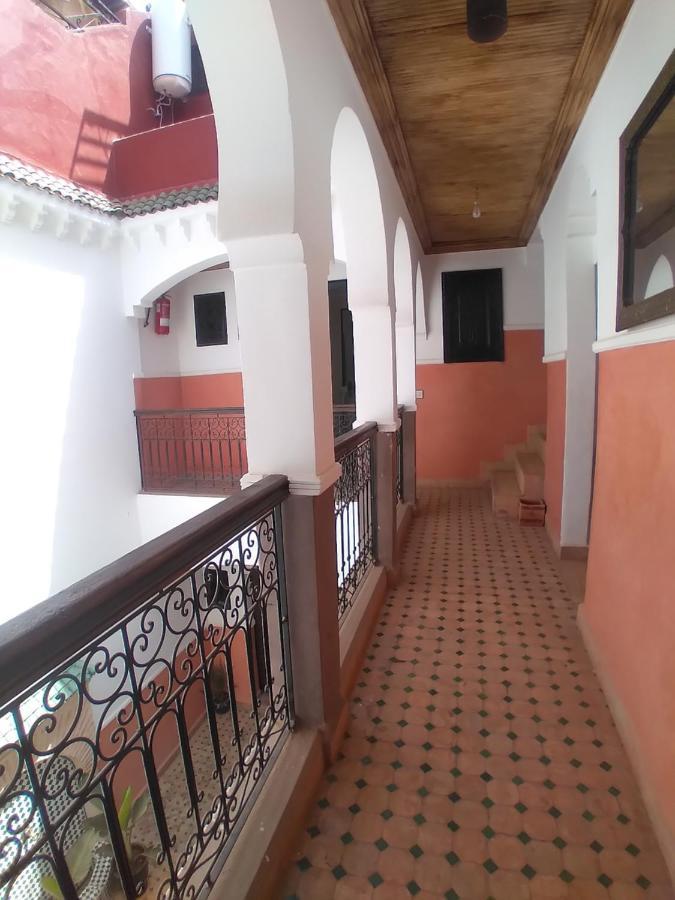 Riad 9 Derb El Bousnne Marrakesh Exterior photo