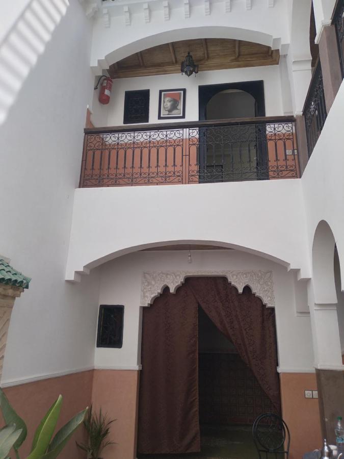 Riad 9 Derb El Bousnne Marrakesh Exterior photo